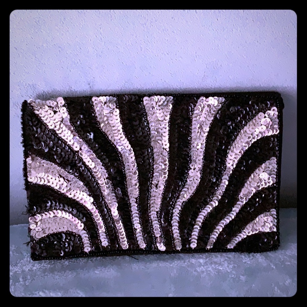 Vintage sequin silver and black zebra clutch